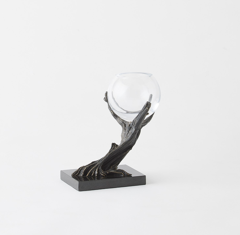 Natural Iron Monterey Vase Holder | 1