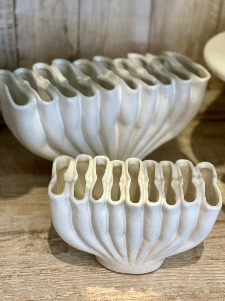 Banyan White Ceramic Sculptural Vase | M