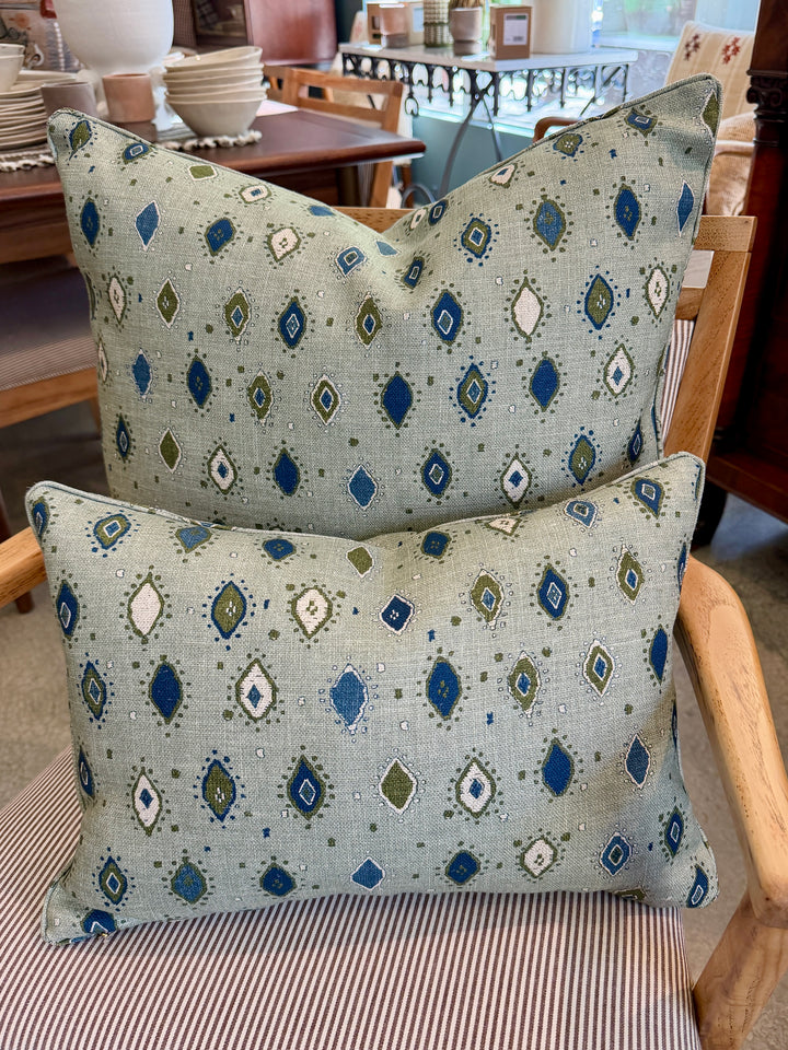 Custom 21" x 21" Pillow in Peter Dunham Oona Print on Linen w/ Self Welt