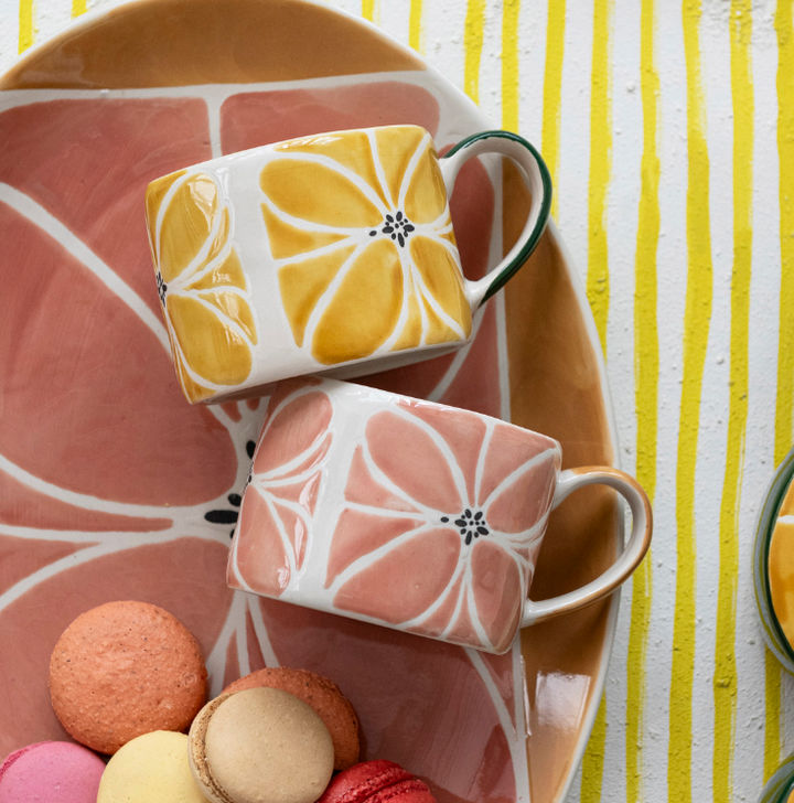 10 oz. Stoneware Mug with Wax Relief Design | Yellow