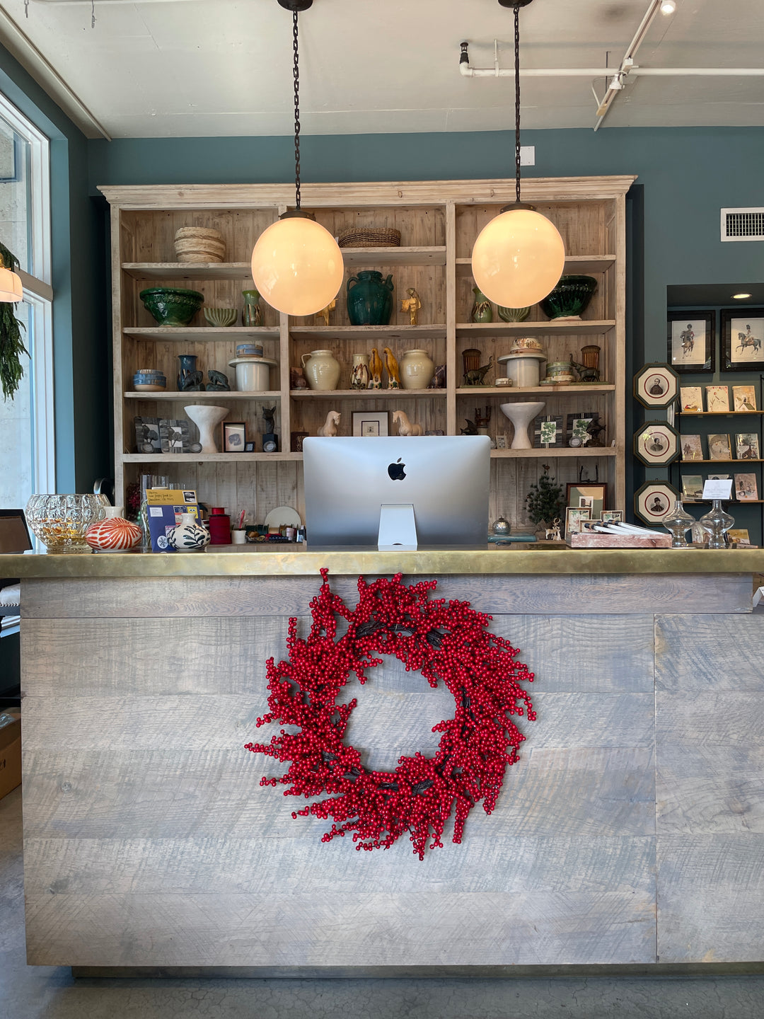 30" Forest Ilex Wreath