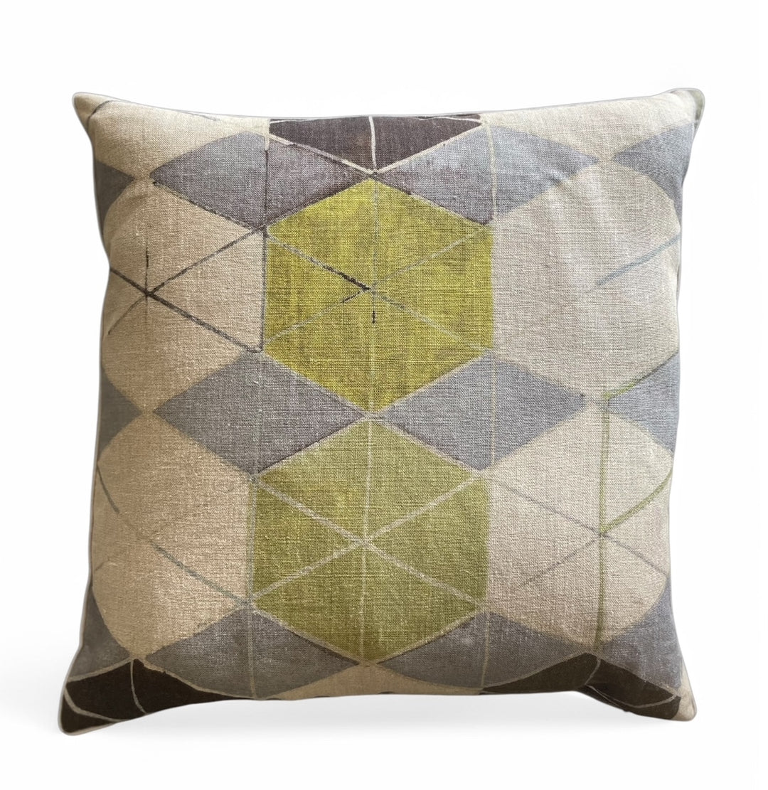 Custom 21" x 21" Pillow made from Hand Printed Geometric Pattern on Linen, Italy | B