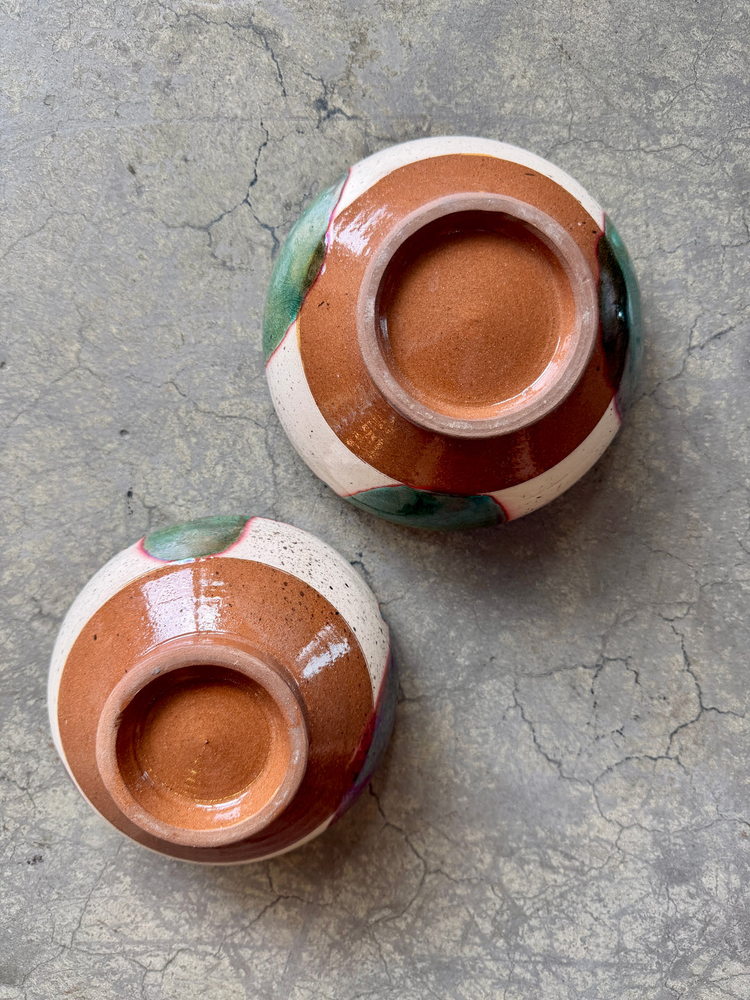 Handmade Pottery Green w/Metallic Rose Detail Bowl, Egypt