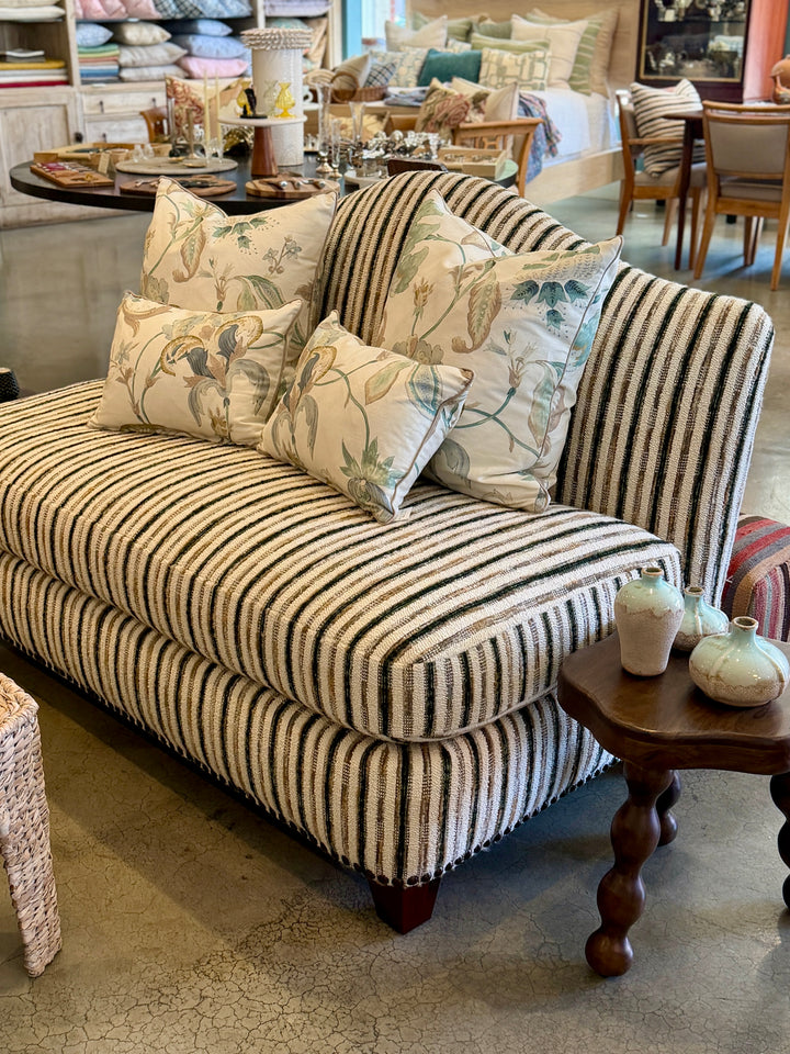 Vintage Hump Back Settee