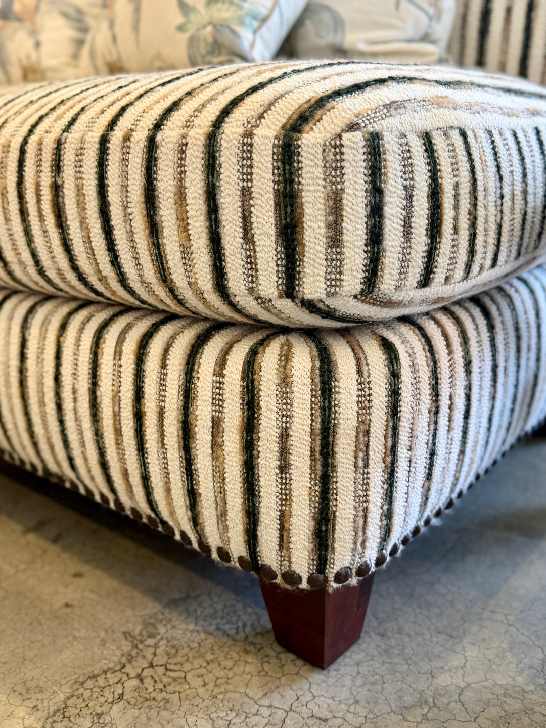 Vintage Hump Back Settee
