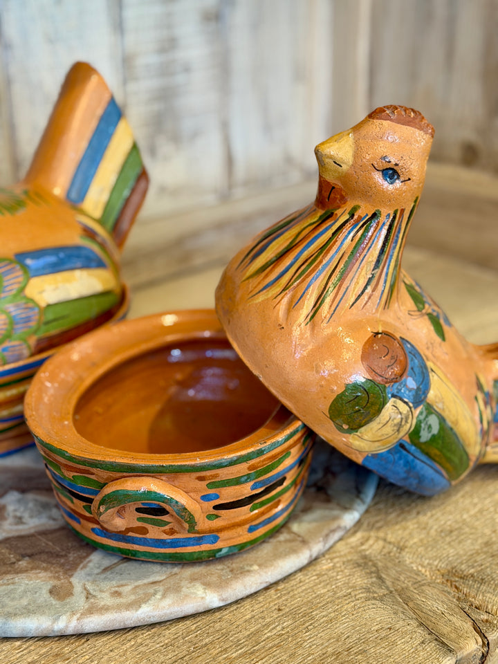 Vintage Mexican Tlaquepaque Folk Art Pottery Hen Covered Casserole | B