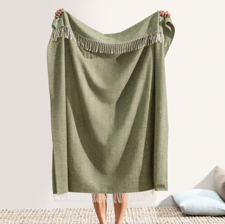 Lands Downunder - Italian Herringbone Throw Thyme