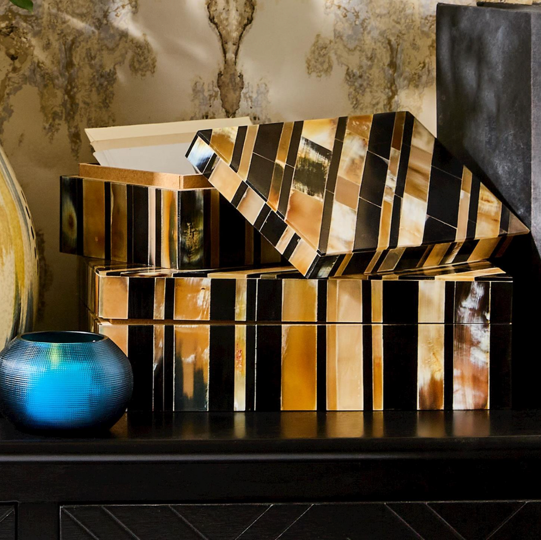 Stefano Genuine Horn Covered Box | M