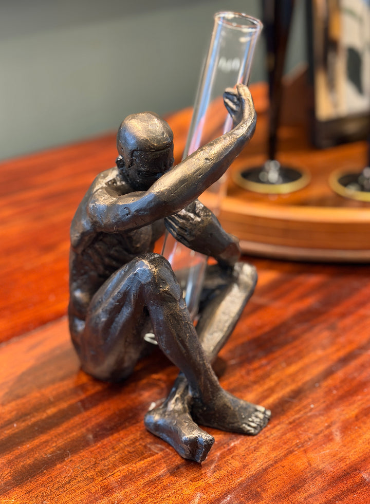 Gripping Flower Holder