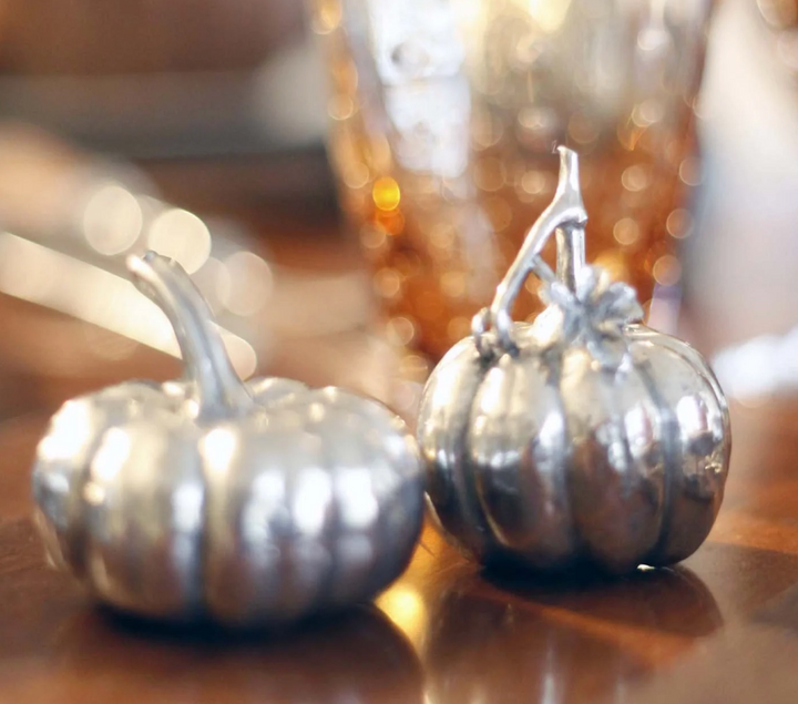 Vagabond - Pumpkin Salt & Pepper Shakers